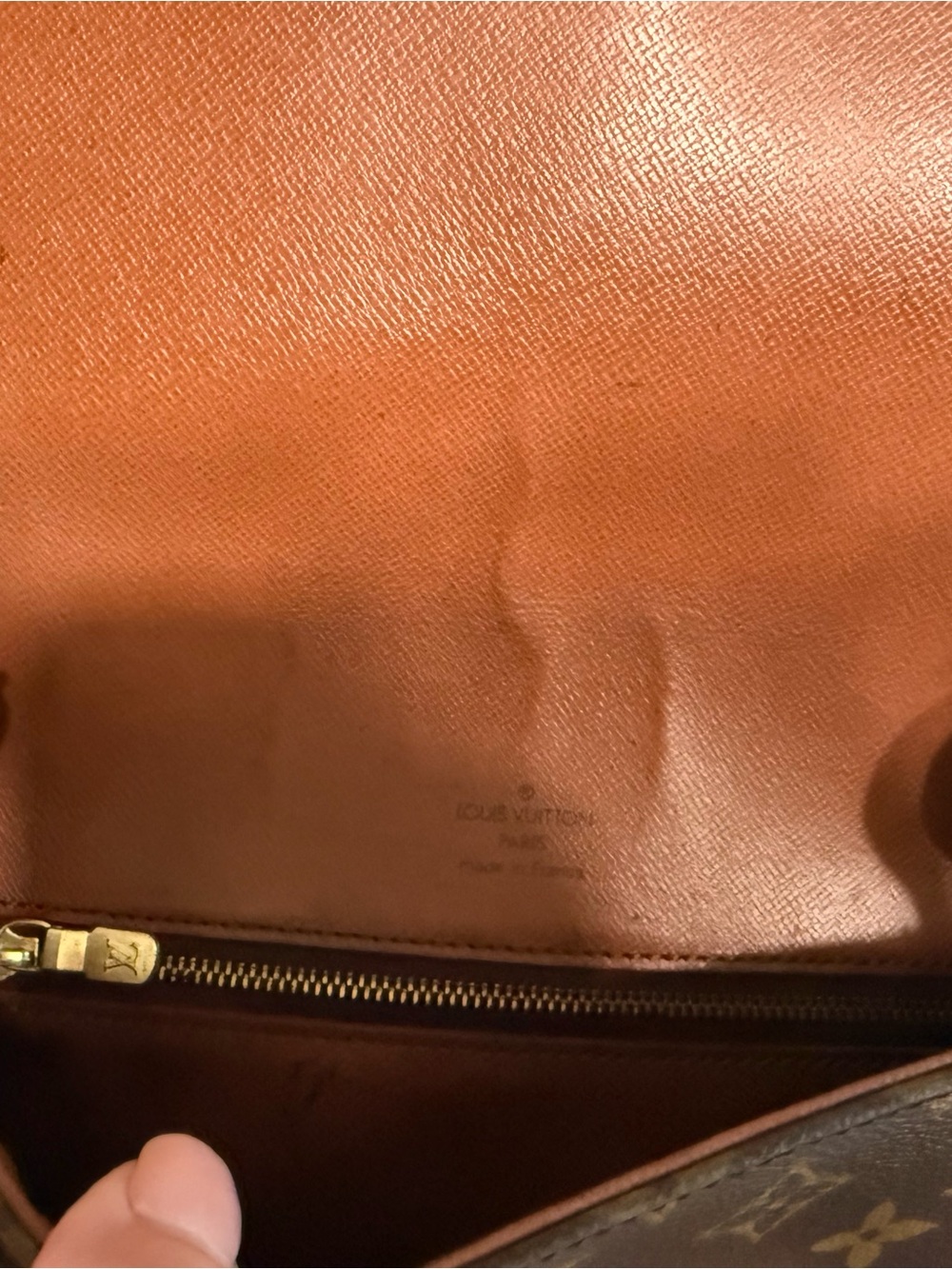 Louis Vuitton Brown Monogram Saint Cloud Crossbody - Picture 4 of 15